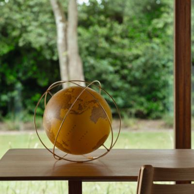 Curiosities - Home objects and accessories | Hermès Canada